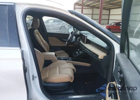 2022 Lincoln Corsair Grand Touring z USA, uszkodzony, nr VIN 5LMTJ5DZ2NUL02933